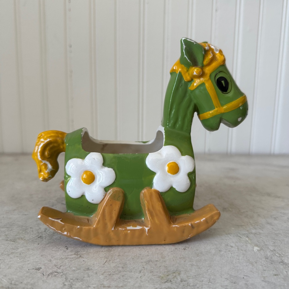 Ceramic Rocking Horse Planter Green Yellow Daisy Flowers Inarco Japan 6.5”